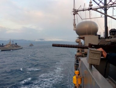 Σε όλο το εύρος του Αιγαίου το ΠΝ - Σε εξέλιξη οι ασκήσεις «Αστραπή 4/17» και «Ορμή 3/17» (φωτό)